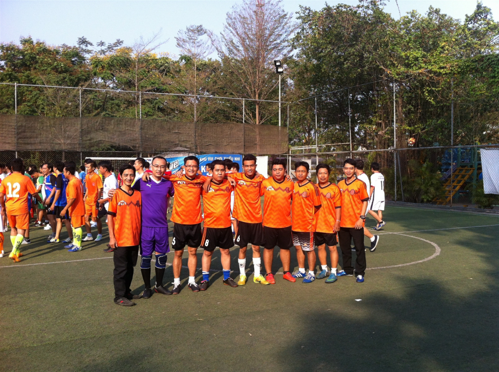 Tham Gia Giải Bóng Đá Phụ Trách Các Nhà Thiếu Nhi Năm 2016
